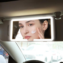 Miroir pare-soleil de voiture